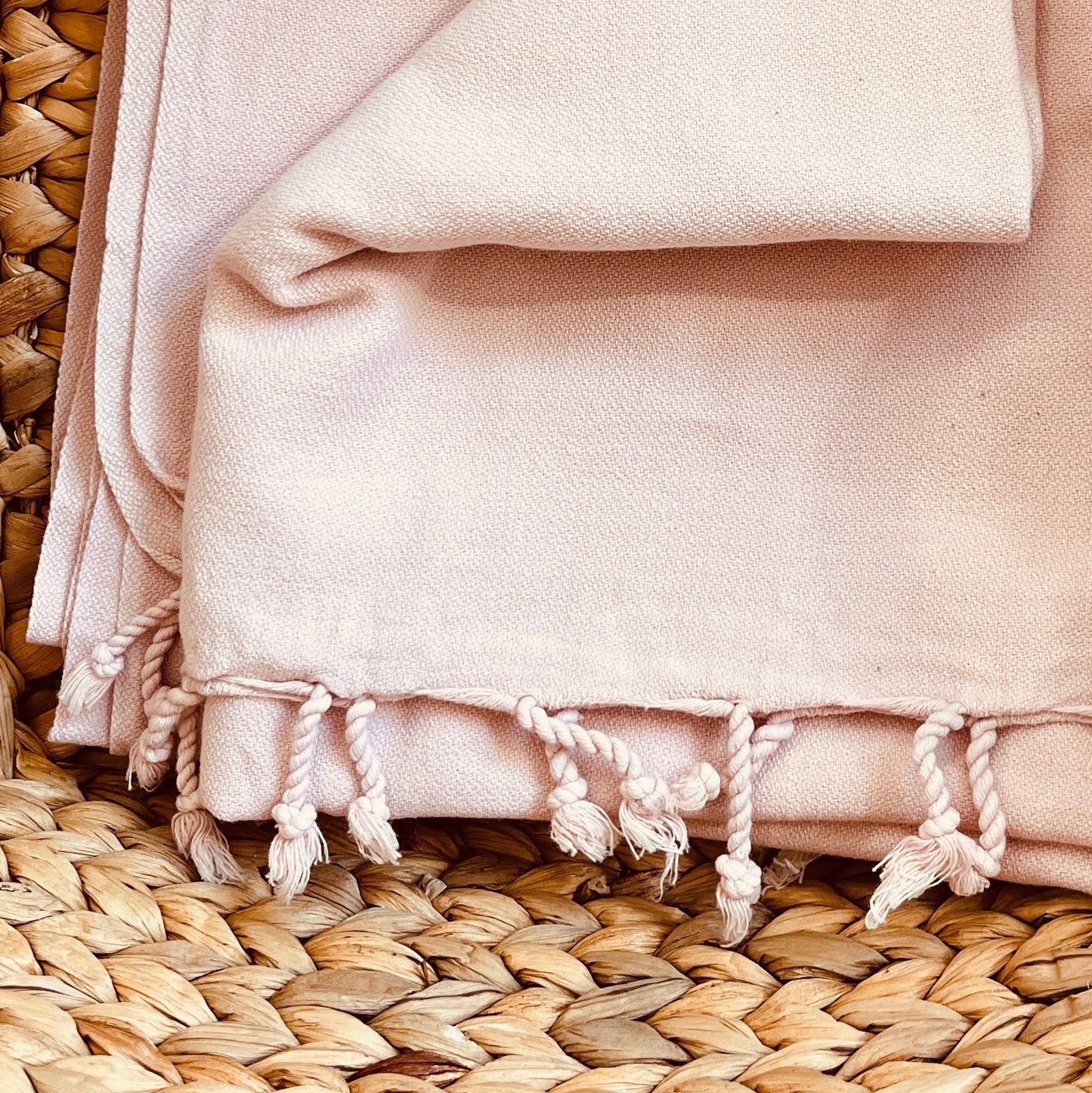 Hamamtuch Lale rosé - handgewebt und stonewashed