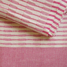 Laden Sie das Bild in den Galerie-Viewer, Hamamtuch Claude handgewebt - pink - Hamamista