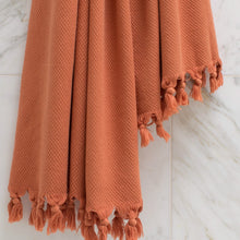 Laden Sie das Bild in den Galerie-Viewer, Hamamtuch XXL Pur handgewebt kupfer  - 140 x 200 cm