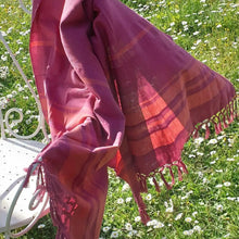 Laden Sie das Bild in den Galerie-Viewer, Hamamtuch Bio-Baumwolle Garden fuchsia
