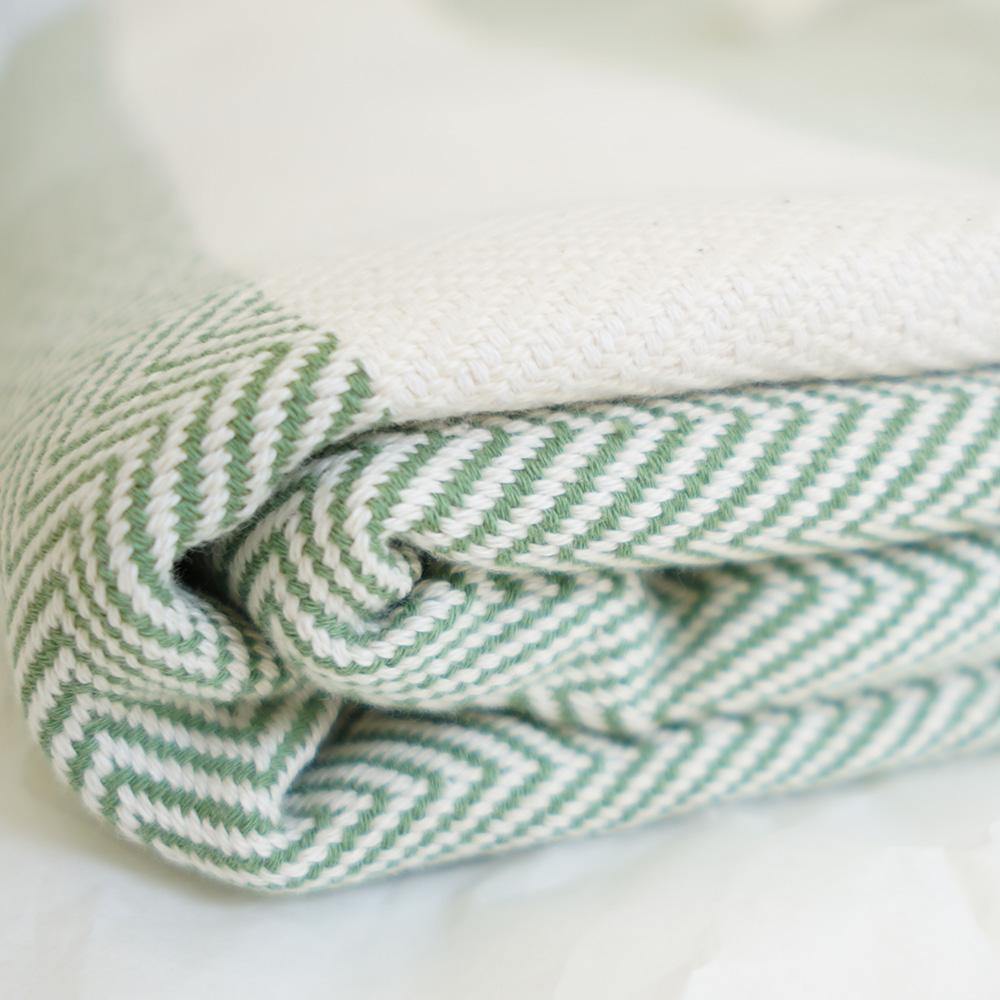 Hamam blanket / plaid Charles olive green - handwoven by Hamamista